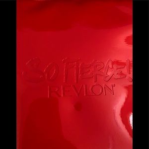 So Fierce❗️..Revlon Collection✨